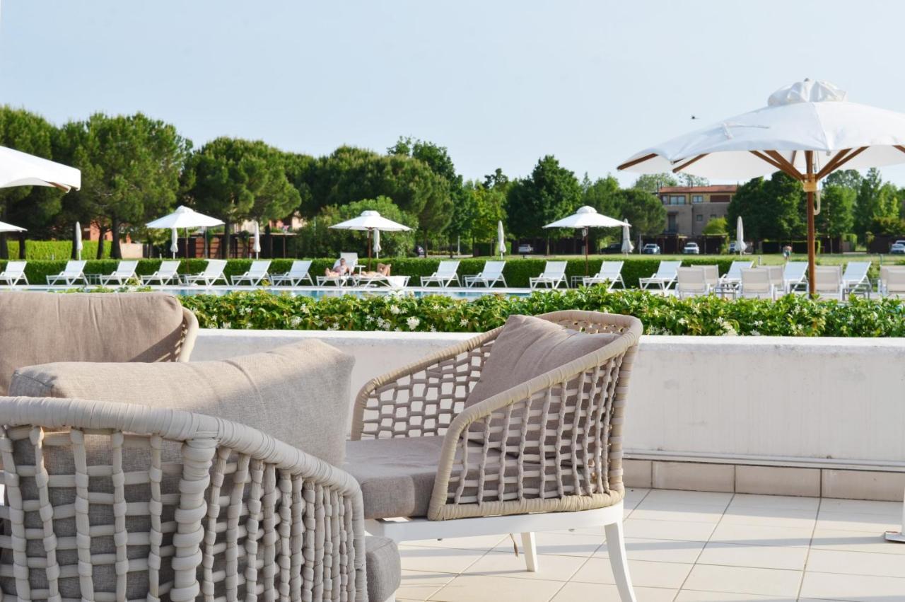 Golf Jesolo Village ➔ Attico Con Piscina 외부 사진